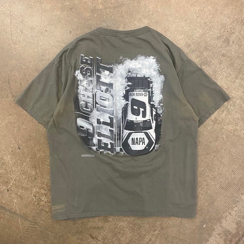 Vintage Y2K NASCAR Chase Elliot Racing 9 NAPA T-Shirt Hendrick Size XL